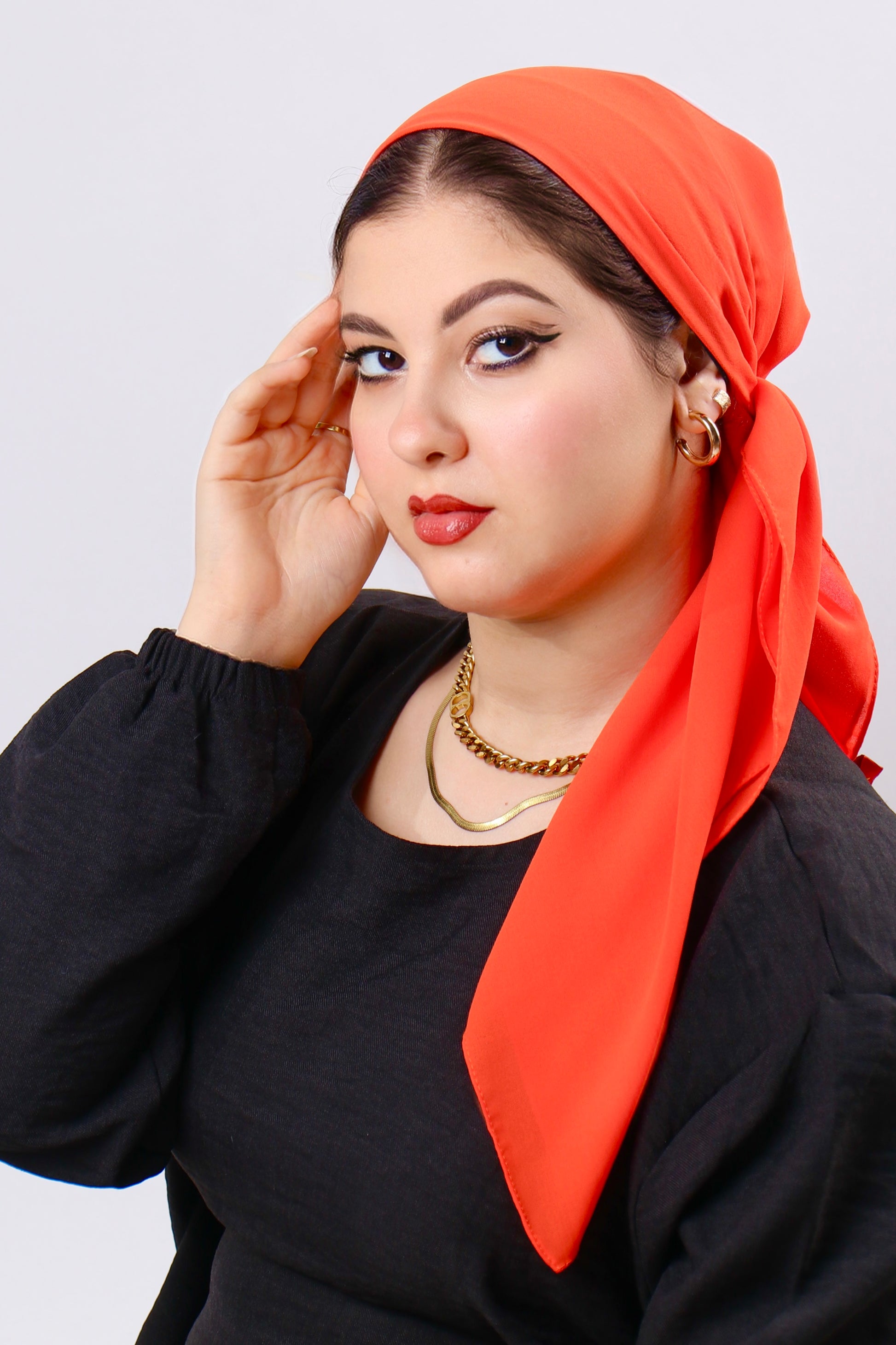سكارف شيفون مربع كرينكل