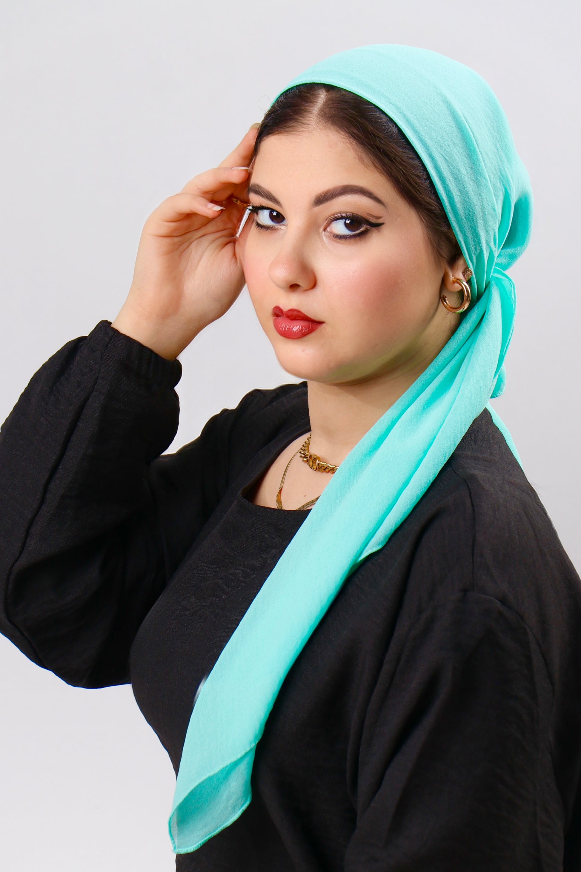 سكارف شيفون مربع كرينكل
