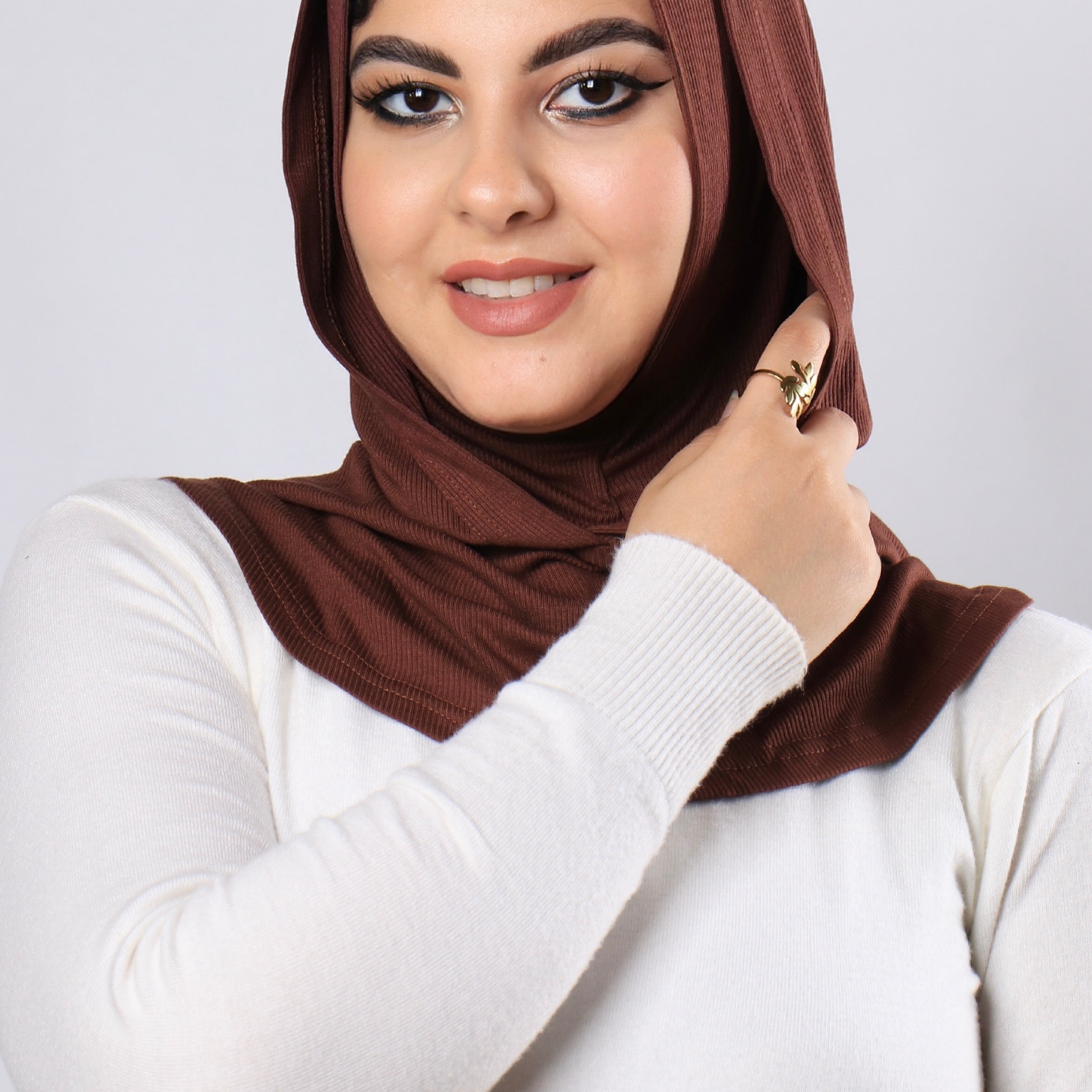 تلبيسه كابيشون ليكرا