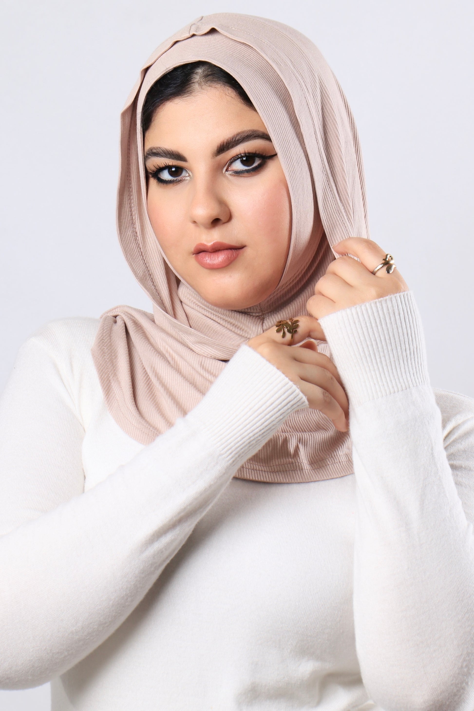 تلبيسه كابيشون ليكرا
