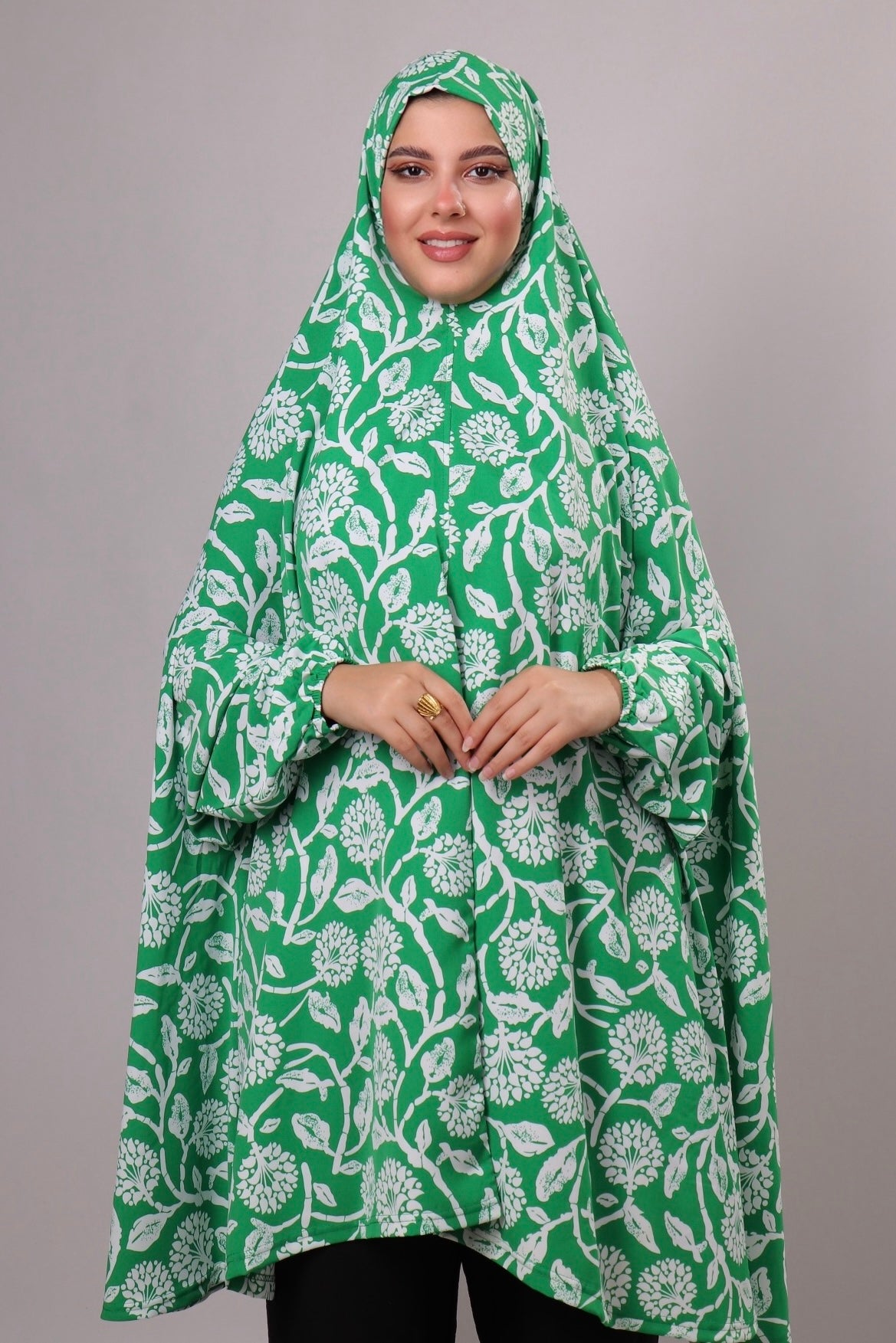 خمار صلاة مشجر