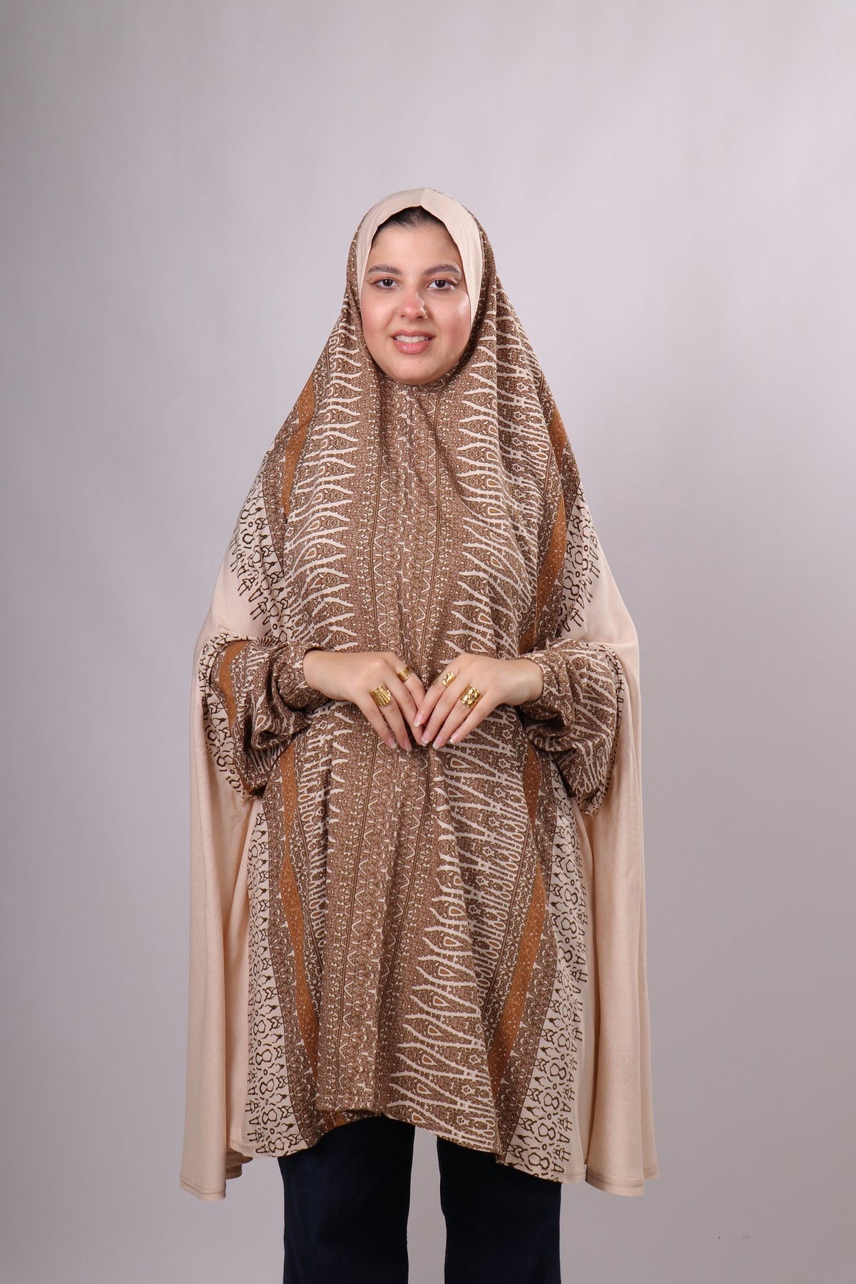 خمار صلاة مشجر