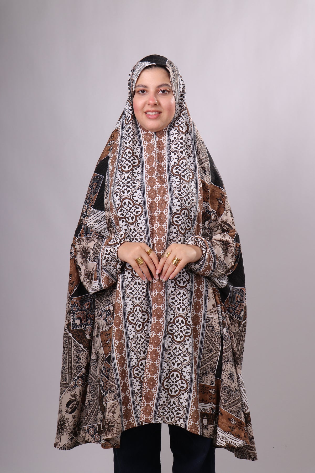 خمار صلاة مشجر