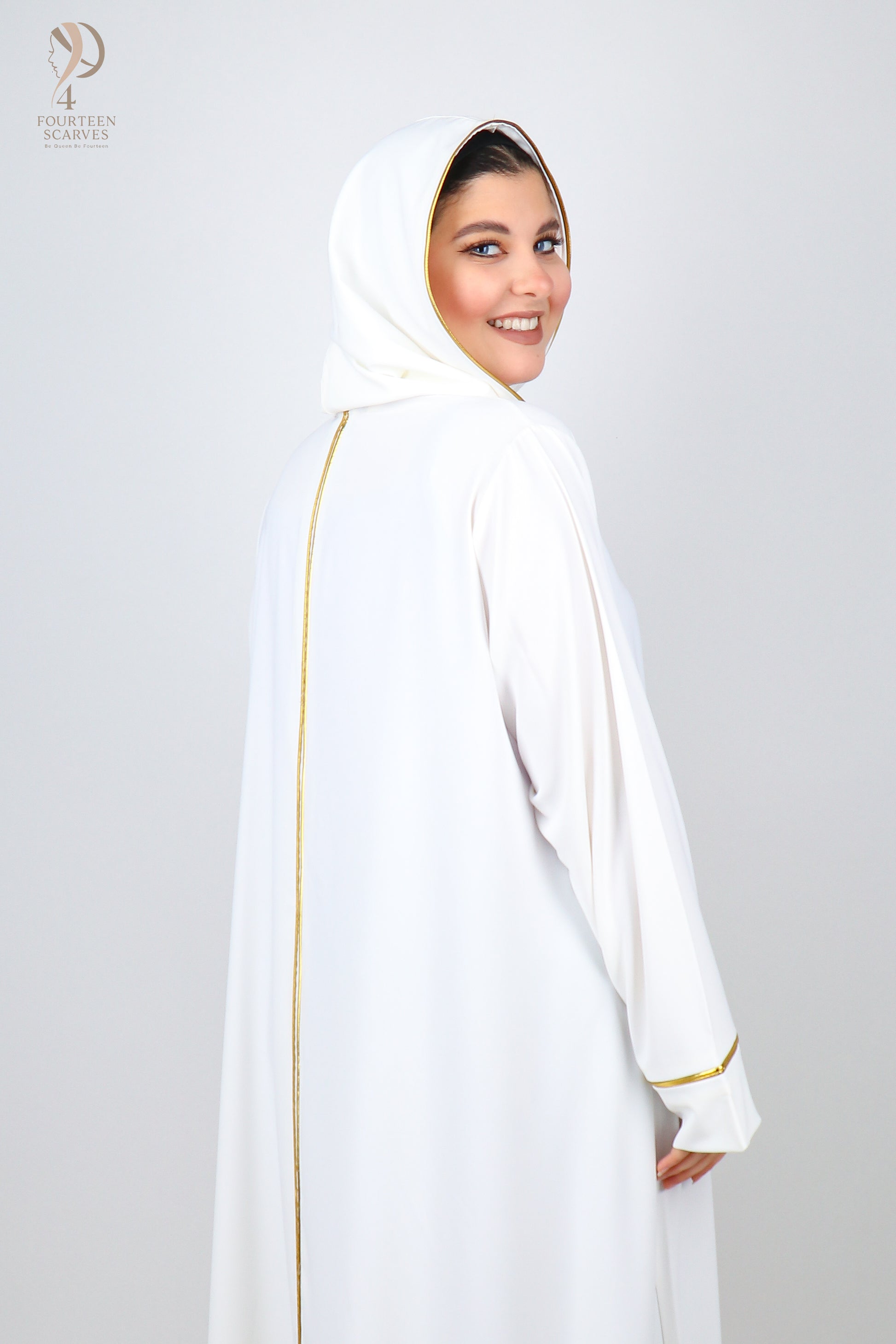 عبايه عمرة