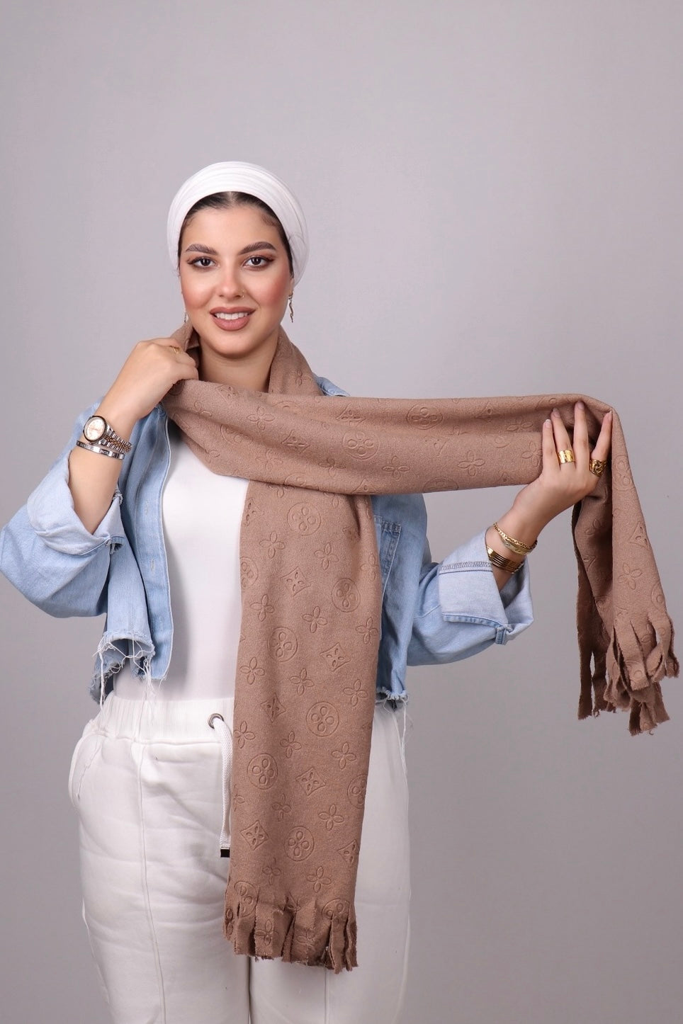 شال ماركات ال فى