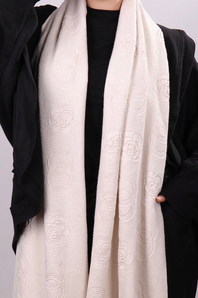 شال ماركات ساده شانيل