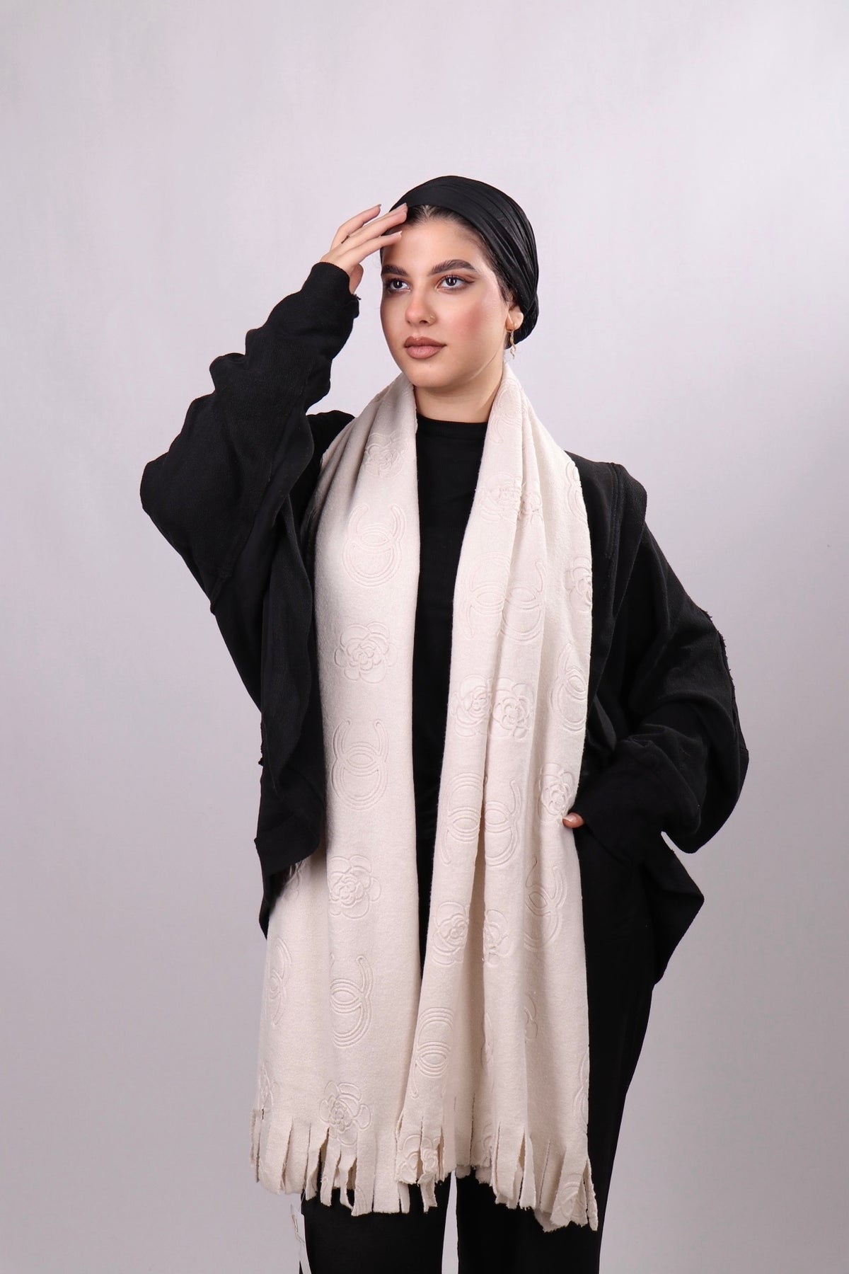 شال ماركات ساده شانيل