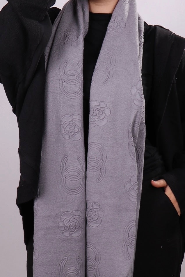 شال ماركات ساده شانيل