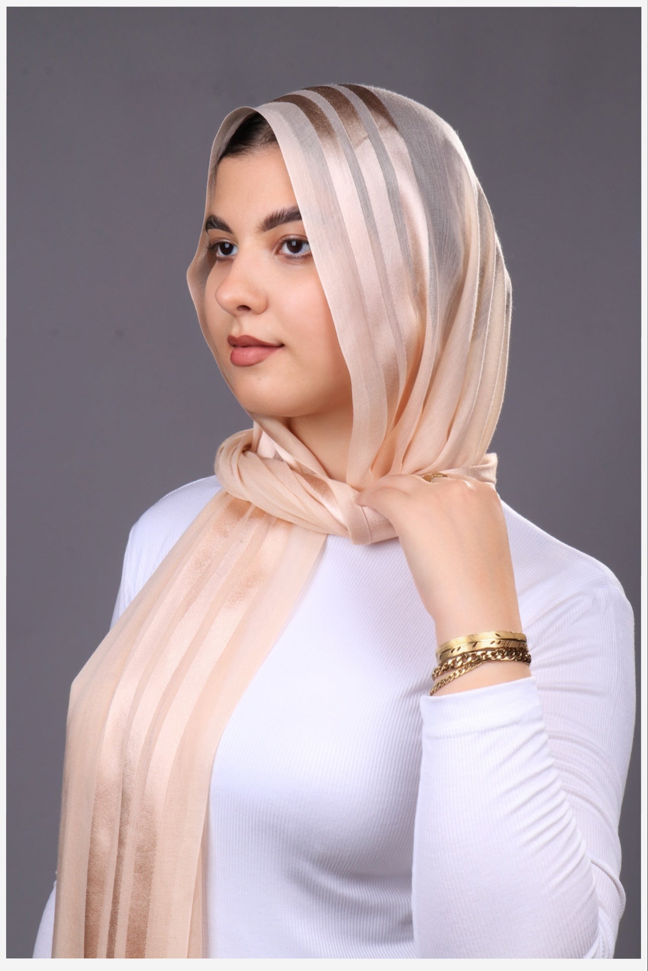 طرحه قطن فى ستان 3شريط