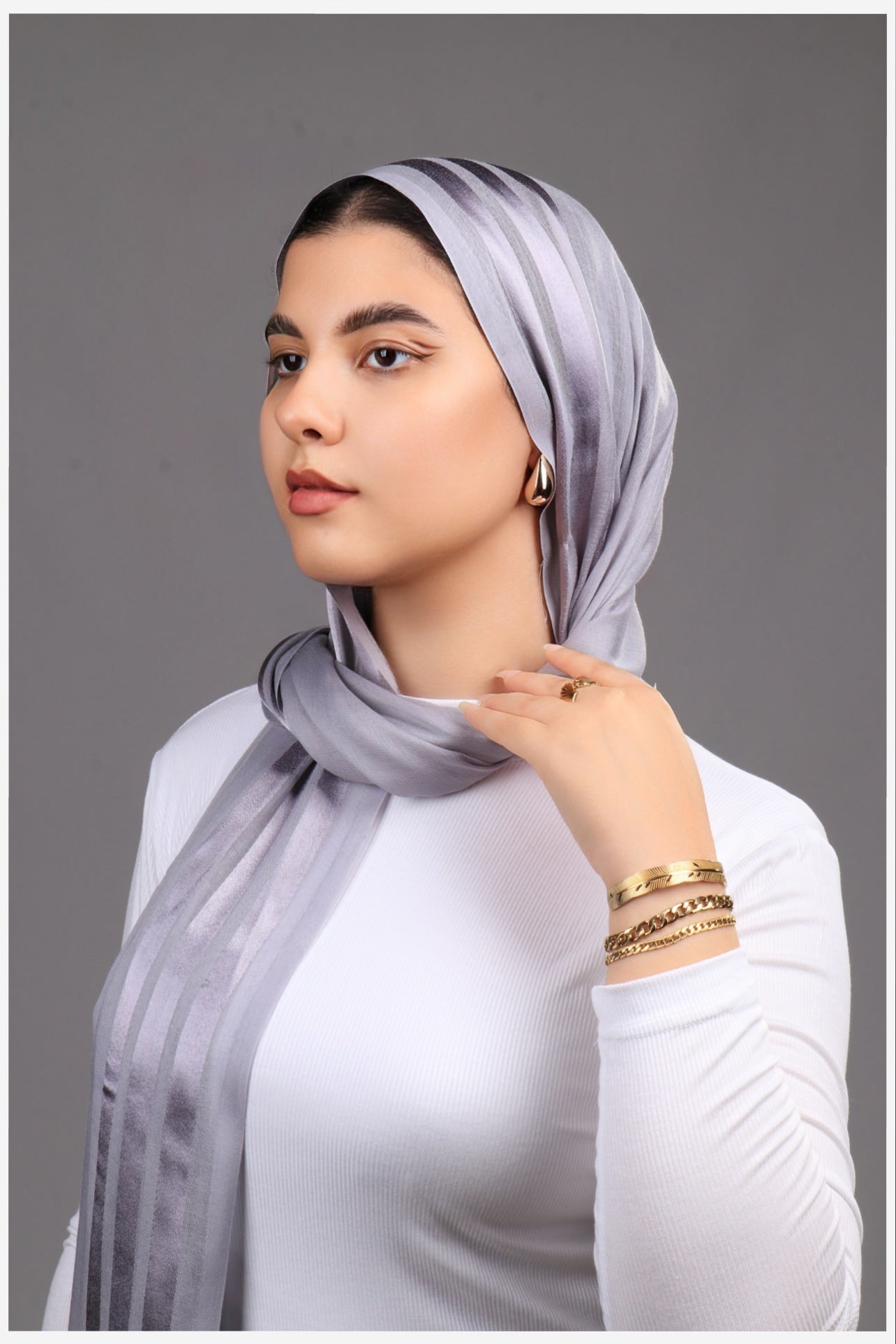 طرحه قطن فى ستان 3شريط