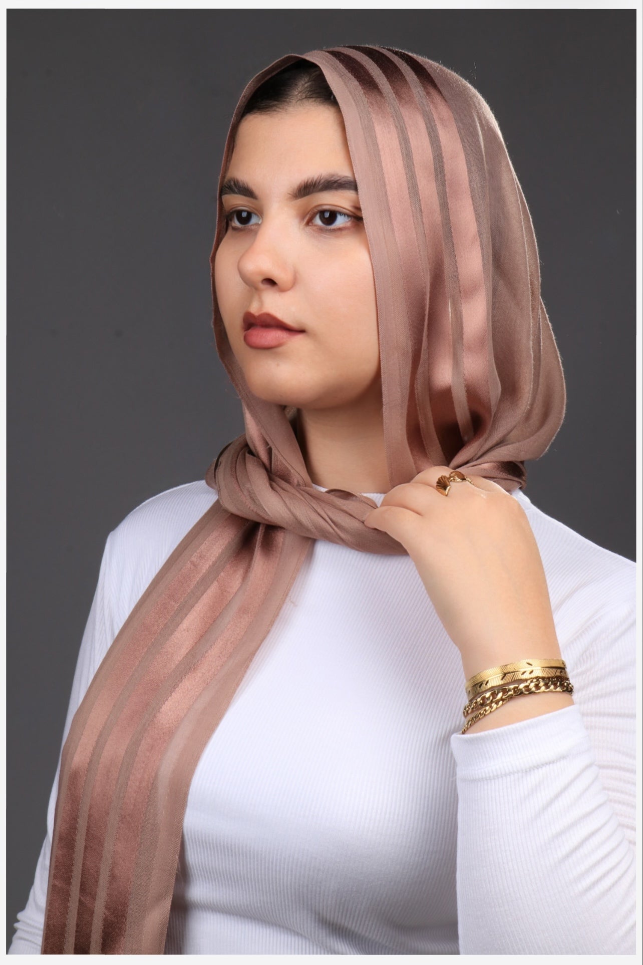 طرحه قطن فى ستان 3شريط