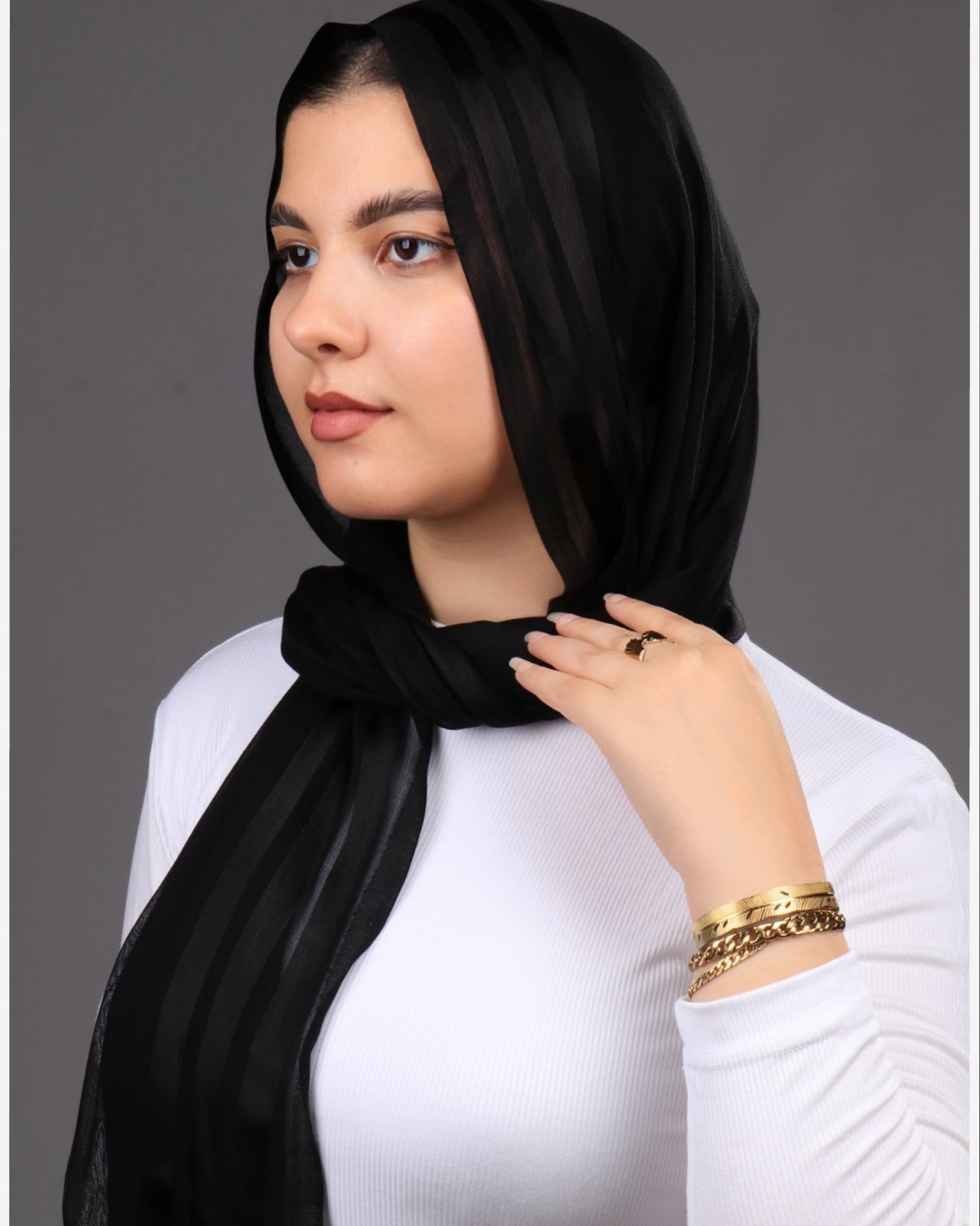 طرحه قطن فى ستان 3شريط